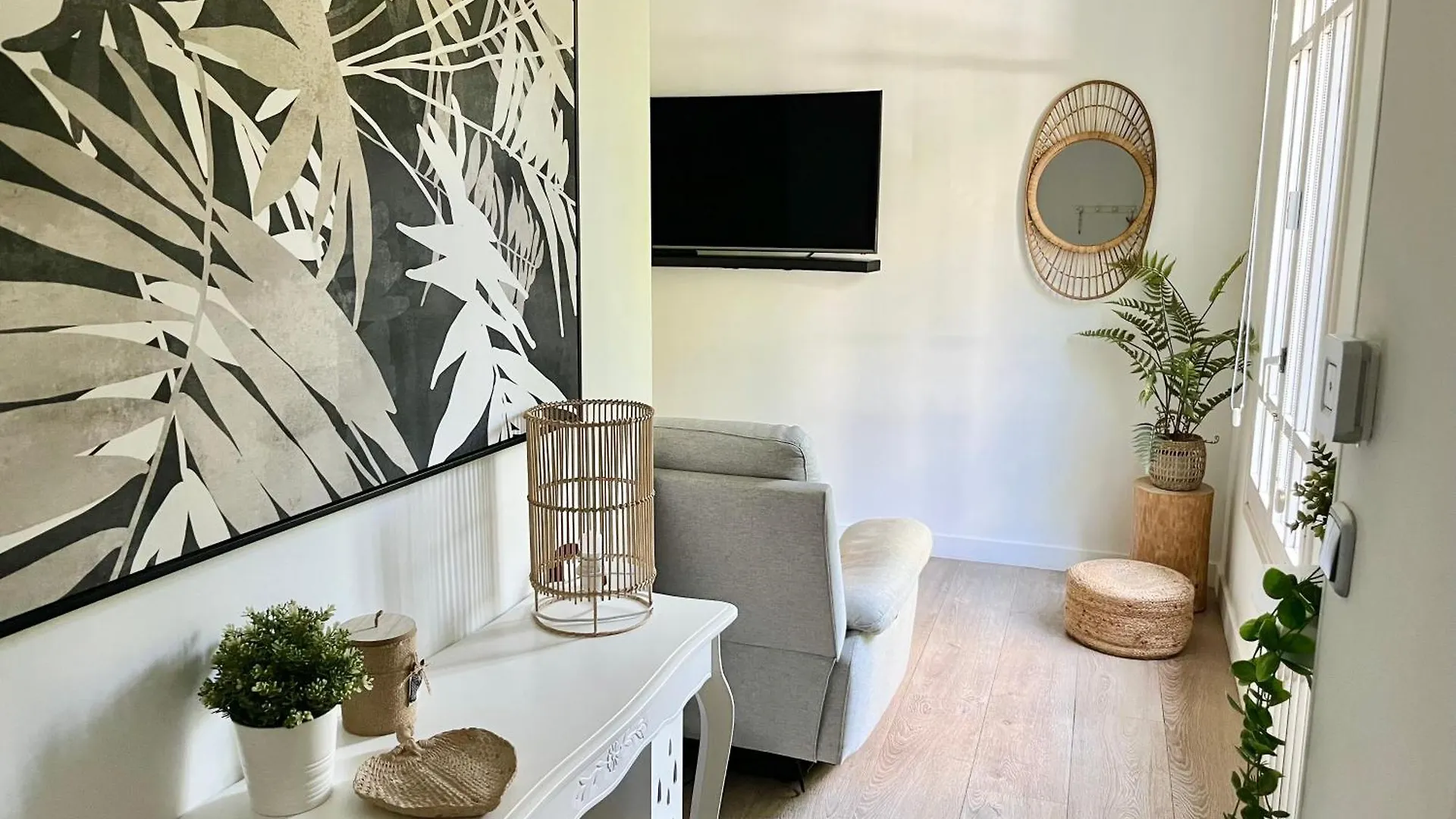 Apartment Ferienwohnung La Casa De La Brujita With Ac License Ess02999 San Sebastián